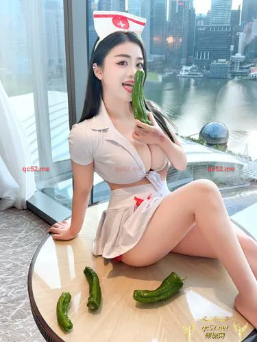 Emmani-艾玛妮 Thumbnail Image