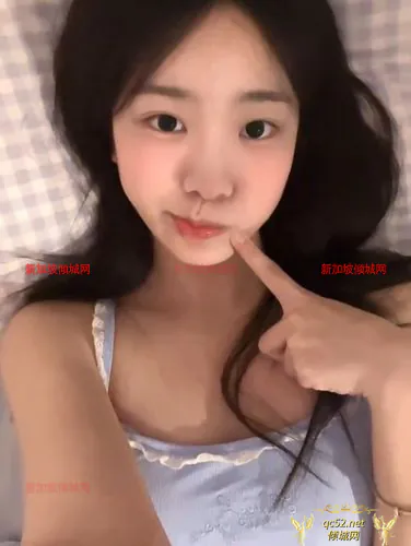 LiLi-李李 Thumbnail Image