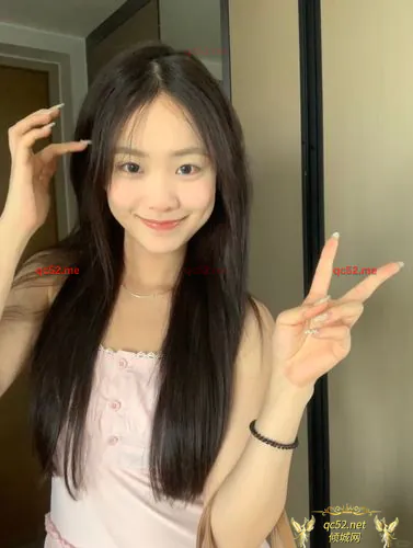 LiLi-李李 Thumbnail Image