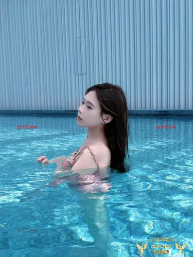 CheLiZi-车厘子 Thumbnail Image